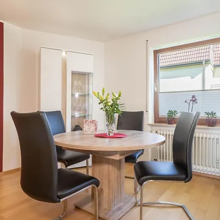 Imelda Apartment *